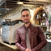 Shayan 33 Montreal