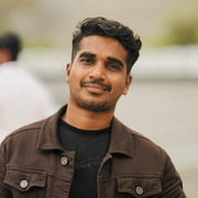 Riyas 32 Dubai