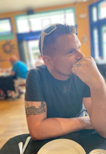 Christopher (@christopher1562) — my photo № 1